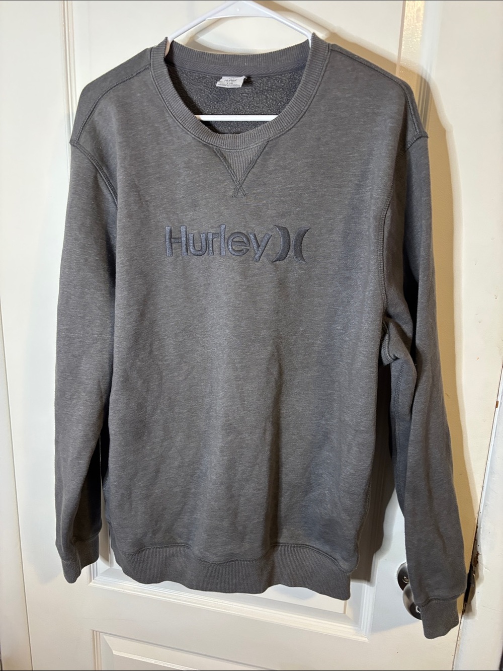 Hurley Men's Charcoal Gray Embroidered Crewneck Sweatshirt